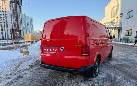 Volkswagen Transporter T6 рестайлинг, 2021 год, 4 445 000 рублей, 5 фотография