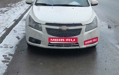 Chevrolet Cruze II, 2011 год, 380 000 рублей, 2 фотография