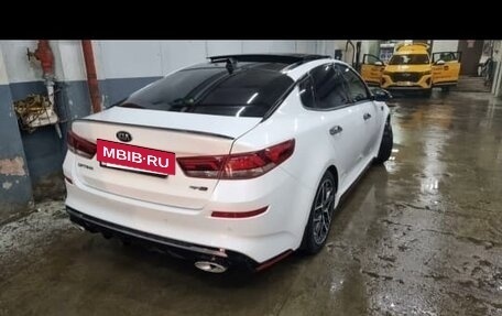 KIA Optima IV, 2019 год, 2 300 000 рублей, 2 фотография