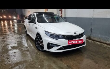 KIA Optima IV, 2019 год, 2 300 000 рублей, 8 фотография