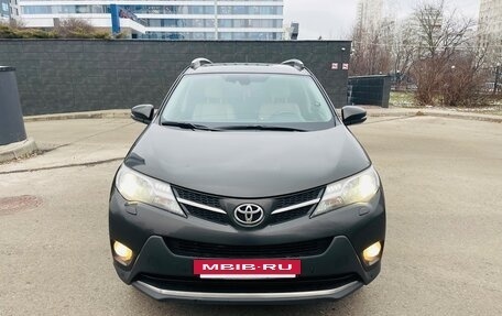 Toyota RAV4, 2014 год, 1 980 000 рублей, 3 фотография