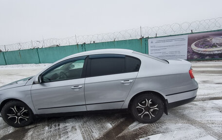 Volkswagen Passat B6, 2006 год, 561 000 рублей, 10 фотография