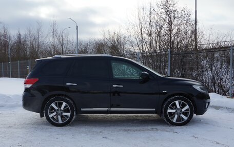 Nissan Pathfinder, 2015 год, 2 249 000 рублей, 6 фотография