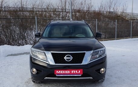 Nissan Pathfinder, 2015 год, 2 249 000 рублей, 3 фотография