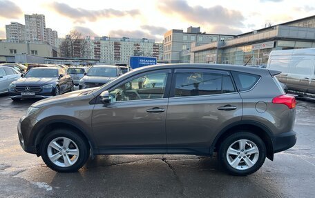 Toyota RAV4, 2013 год, 1 950 000 рублей, 7 фотография