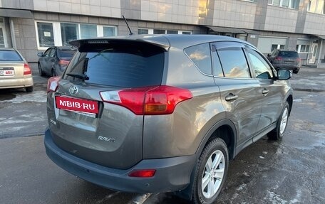 Toyota RAV4, 2013 год, 1 950 000 рублей, 4 фотография