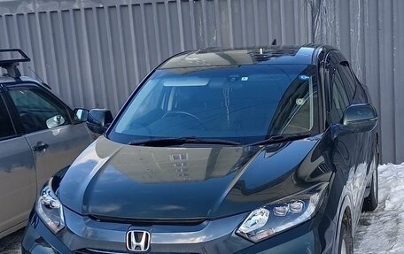 Honda Vezel, 2014 год, 1 790 000 рублей, 1 фотография