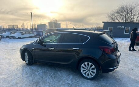 Opel Astra J, 2013 год, 750 000 рублей, 4 фотография