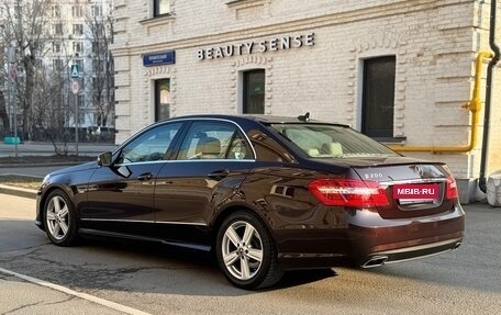 Mercedes-Benz E-Класс, 2012 год, 2 349 000 рублей, 4 фотография