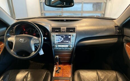 Toyota Camry, 2008 год, 1 200 000 рублей, 9 фотография