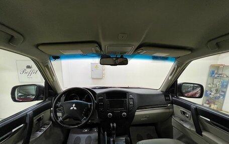 Mitsubishi Pajero IV, 2008 год, 1 350 000 рублей, 15 фотография