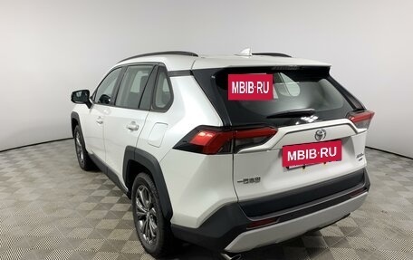 Toyota RAV4, 2024 год, 4 990 000 рублей, 7 фотография