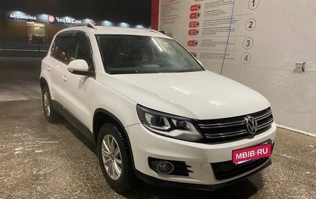 Volkswagen Tiguan I, 2011 год, 1 650 000 рублей, 3 фотография