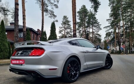 Ford Mustang VI рестайлинг, 2018 год, 3 300 000 рублей, 8 фотография