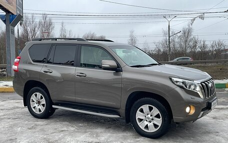 Toyota Land Cruiser Prado 150 рестайлинг 2, 2017 год, 4 720 000 рублей, 9 фотография