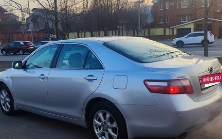 Toyota Camry, 2008 год, 1 100 000 рублей, 6 фотография