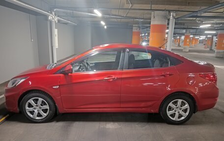 Hyundai Solaris II рестайлинг, 2012 год, 700 000 рублей, 3 фотография