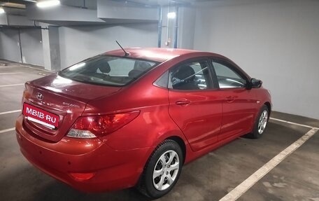 Hyundai Solaris II рестайлинг, 2012 год, 700 000 рублей, 7 фотография