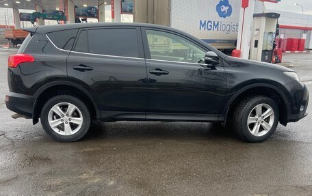 Toyota RAV4, 2013 год, 1 910 000 рублей, 3 фотография