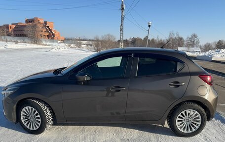 Mazda Demio IV, 2016 год, 1 050 000 рублей, 3 фотография