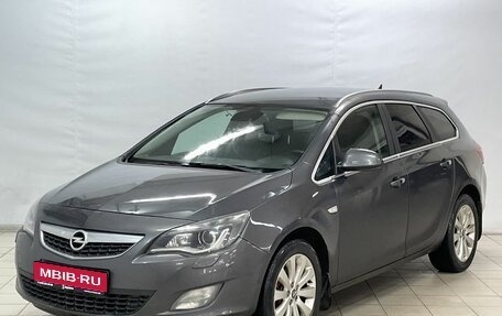 Opel Astra J, 2012 год, 849 900 рублей, 1 фотография