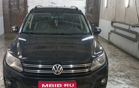 Volkswagen Tiguan I, 2012 год, 1 400 000 рублей, 2 фотография