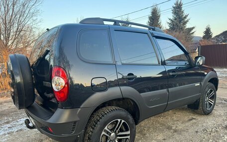 Chevrolet Niva I рестайлинг, 2013 год, 750 000 рублей, 11 фотография