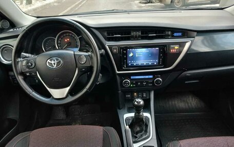 Toyota Auris II, 2013 год, 1 199 000 рублей, 3 фотография