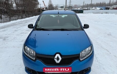 Renault Sandero II рестайлинг, 2015 год, 599 000 рублей, 2 фотография