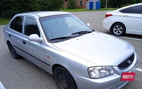 Hyundai Accent II, 2004 год, 290 000 рублей, 2 фотография