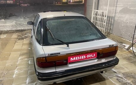 Mitsubishi Galant VIII, 1990 год, 70 000 рублей, 3 фотография