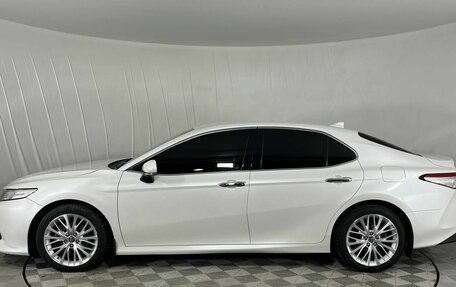 Toyota Camry, 2018 год, 3 050 000 рублей, 8 фотография