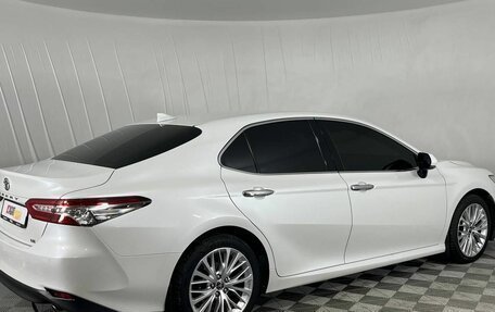 Toyota Camry, 2018 год, 3 050 000 рублей, 5 фотография