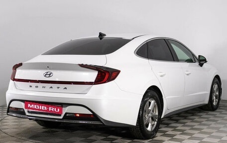 Hyundai Sonata VIII, 2019 год, 2 400 000 рублей, 5 фотография