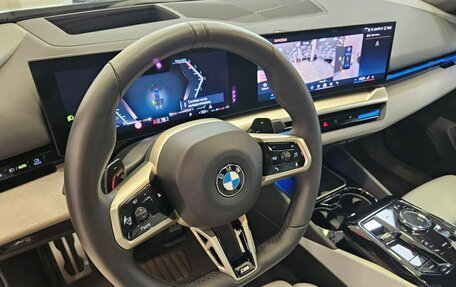 BMW 5 серия, 2023 год, 9 990 000 рублей, 29 фотография