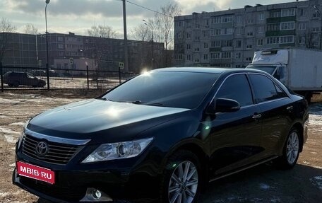 Toyota Camry, 2012 год, 1 570 000 рублей, 1 фотография