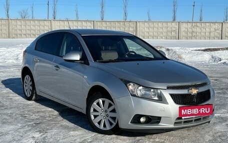 Chevrolet Cruze II, 2012 год, 746 000 рублей, 3 фотография