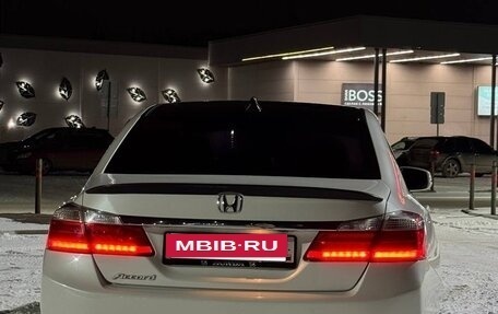 Honda Accord IX рестайлинг, 2013 год, 1 700 000 рублей, 4 фотография