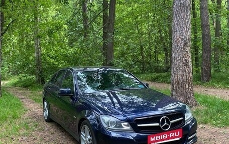 Mercedes-Benz C-Класс, 2011 год, 1 350 000 рублей, 11 фотография