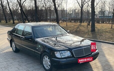 Mercedes-Benz S-Класс, 1998 год, 2 500 000 рублей, 2 фотография