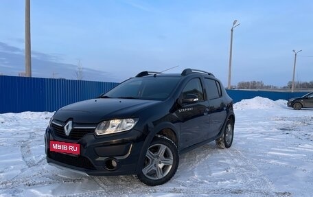 Renault Sandero II рестайлинг, 2015 год, 1 110 000 рублей, 1 фотография