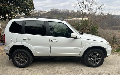 Chevrolet Niva I рестайлинг, 2013 год, 680 000 рублей, 4 фотография