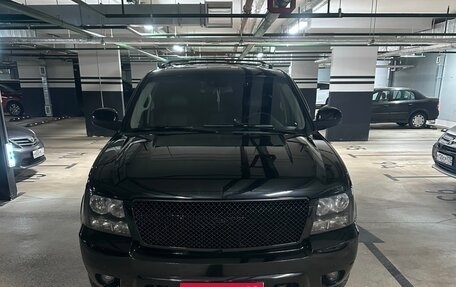 Chevrolet Tahoe III, 2011 год, 2 230 000 рублей, 1 фотография