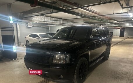 Chevrolet Tahoe III, 2011 год, 2 230 000 рублей, 2 фотография