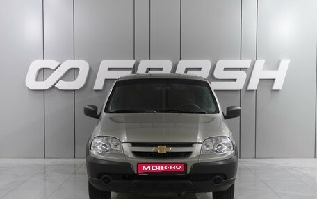 Chevrolet Niva I рестайлинг, 2012 год, 689 000 рублей, 3 фотография