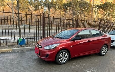 Hyundai Solaris II рестайлинг, 2012 год, 713 000 рублей, 1 фотография