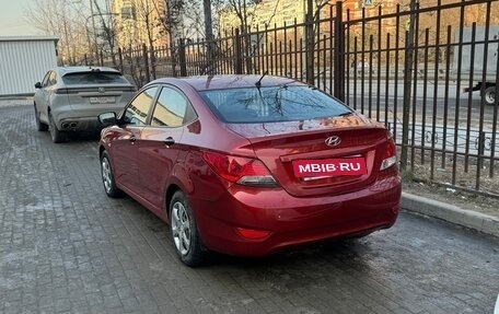 Hyundai Solaris II рестайлинг, 2012 год, 713 000 рублей, 3 фотография