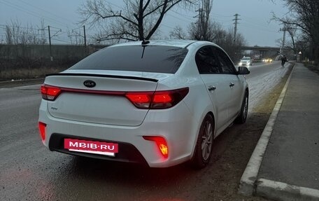 KIA Rio IV, 2017 год, 1 250 000 рублей, 4 фотография