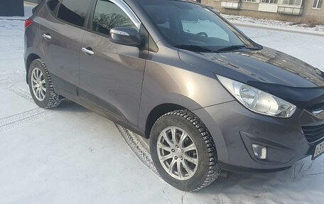 Hyundai Tucson III, 2010 год, 1 380 000 рублей, 17 фотография