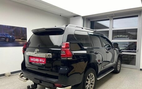 Toyota Land Cruiser Prado 150 рестайлинг 2, 2018 год, 5 360 000 рублей, 4 фотография